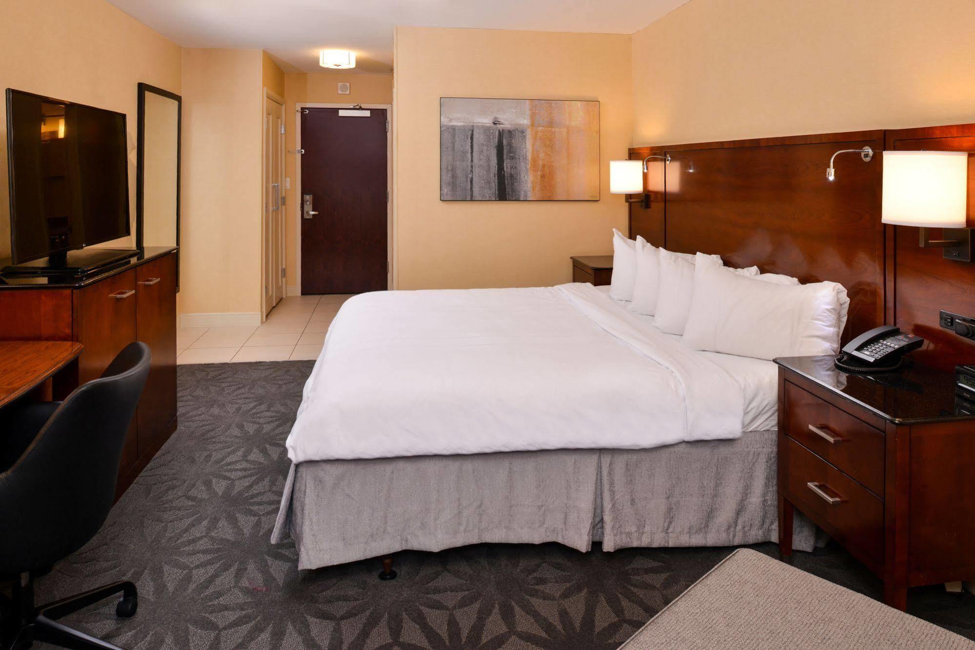 Buffalo Marriott Niagara Hotel Amherst Eksteriør billede