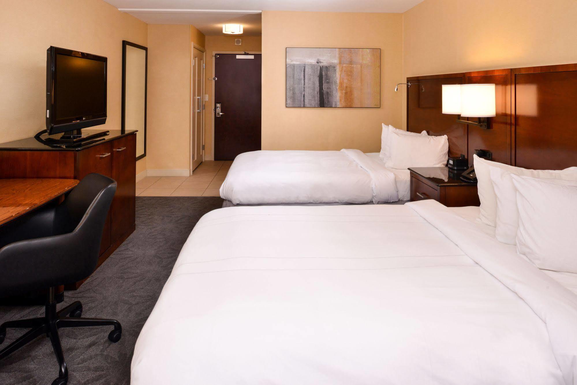 Buffalo Marriott Niagara Hotel Amherst Eksteriør billede